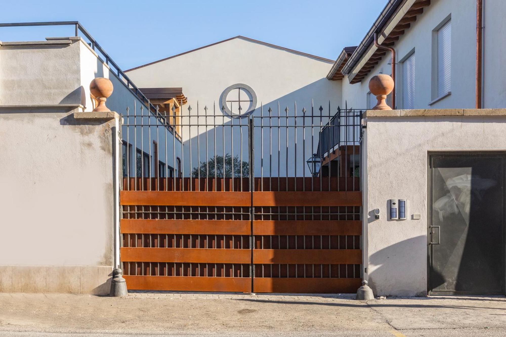 Sonder San Lorenzo Рим Экстерьер фото